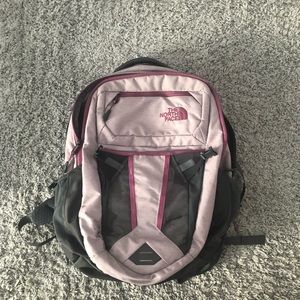North face recon backpack